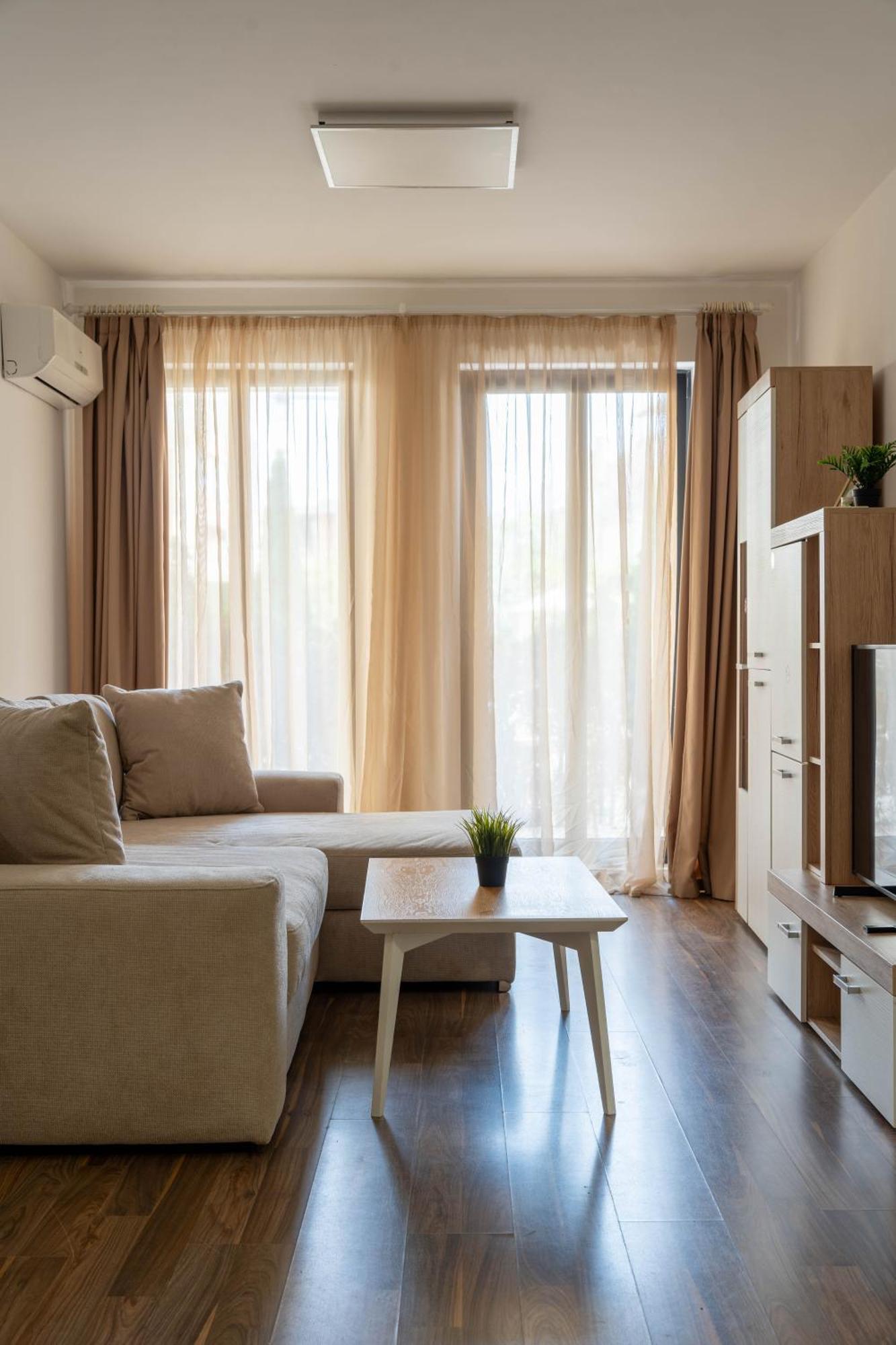 Apartment In Evargreen Complex With Terrace 瓦爾納 外观 照片
